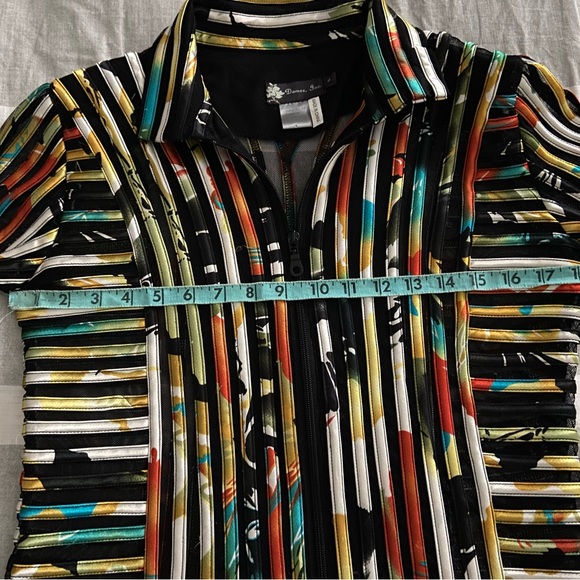 DAMEE, Inc Jacket & Shell Small - Picture 4 of 14